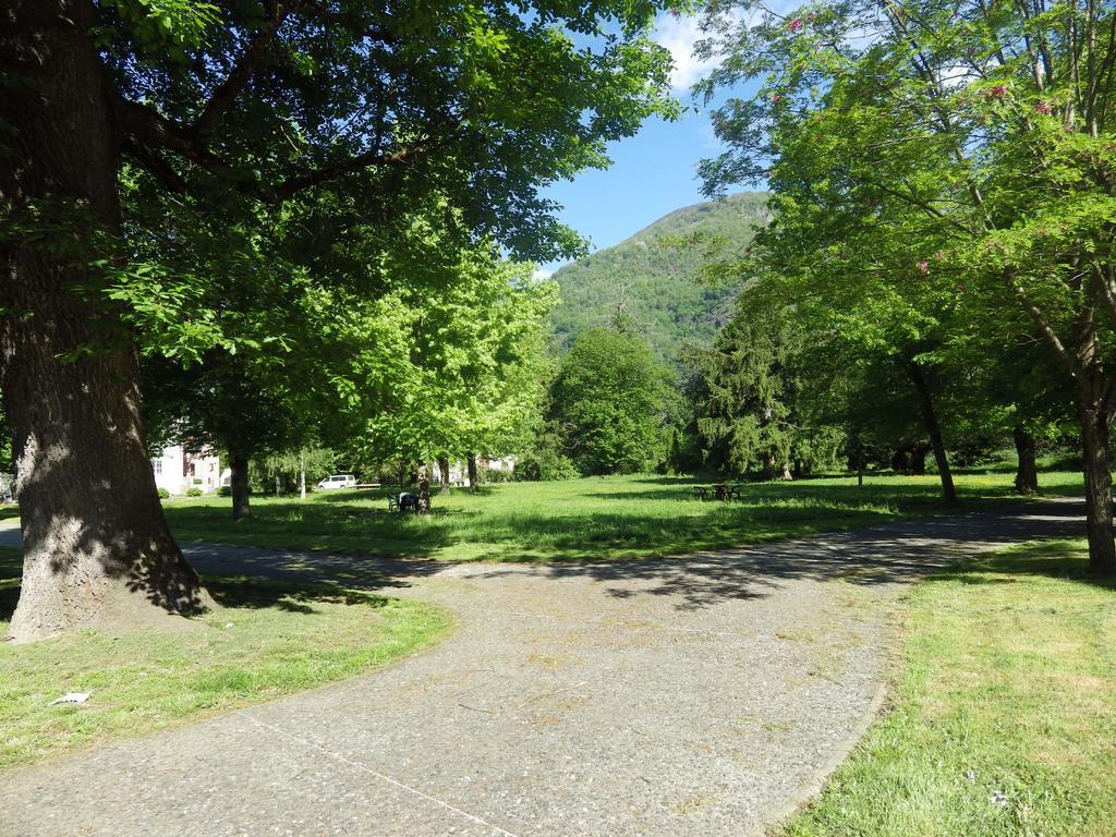 Appartement Ramel Luchon Bagnères-de-Luchon Buitenkant foto